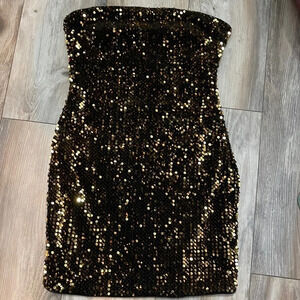 Forever 21 Gold Sequin Strapless Shortie Dress Homecoming Holiday Size Medium